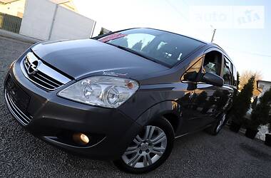 Минивэн Opel Zafira 2009 в Дрогобыче