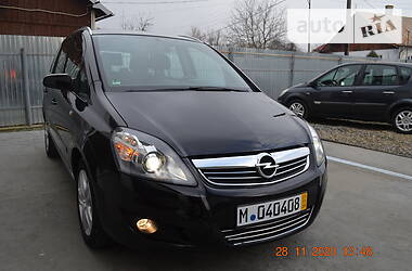Универсал Opel Zafira 2009 в Дрогобыче