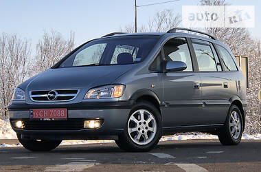 Минивэн Opel Zafira 2004 в Дрогобыче