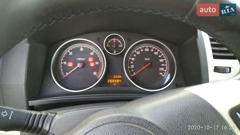 Минивэн Opel Zafira 2008 в Павлограде