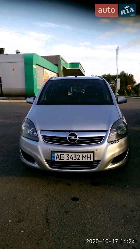 Opel Zafira 2008