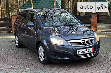 Універсал Opel Zafira 2011 в Вінниці