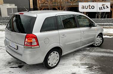 Минивэн Opel Zafira 2008 в Стрые