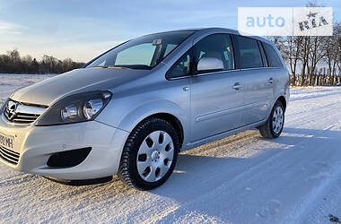 Минивэн Opel Zafira 2011 в Стрые