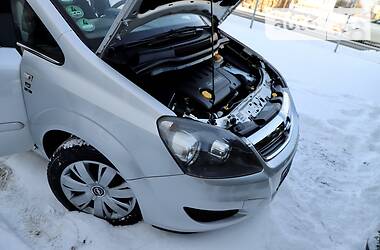 Минивэн Opel Zafira 2011 в Дрогобыче