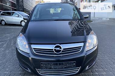 Мінівен Opel Zafira 2011 в Львові