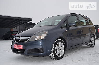 Минивэн Opel Zafira 2008 в Луцке