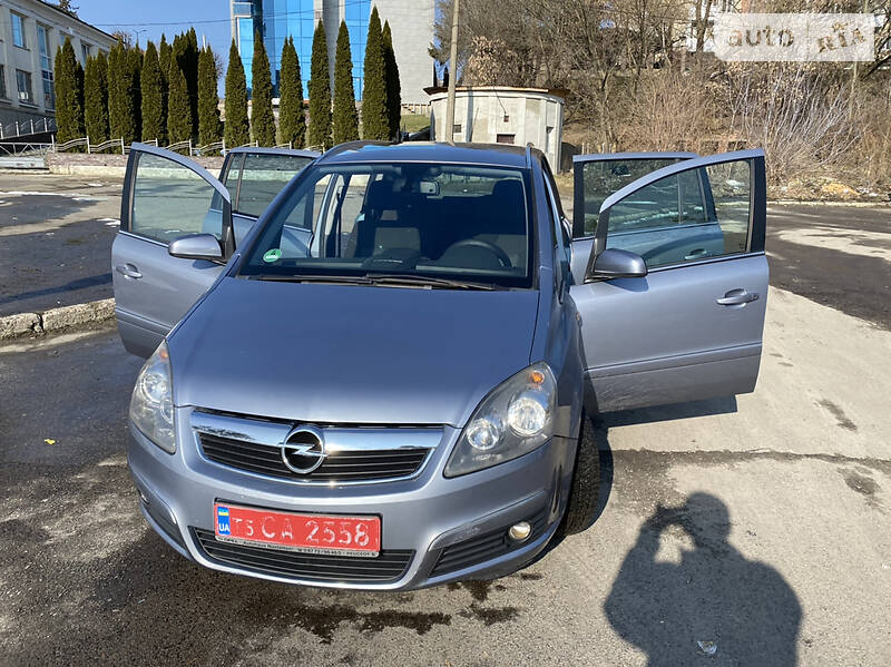 Opel Zafira