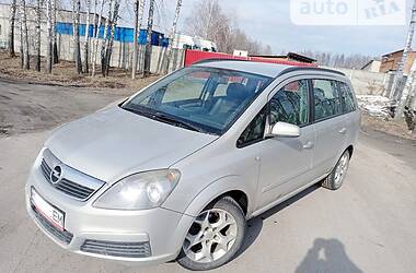 Универсал Opel Zafira 2007 в Гнивани