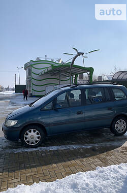 Универсал Opel Zafira 2001 в Хмельницком