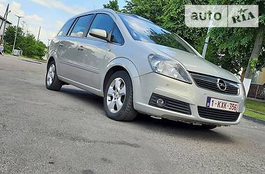 Мінівен Opel Zafira 2007 в Рівному