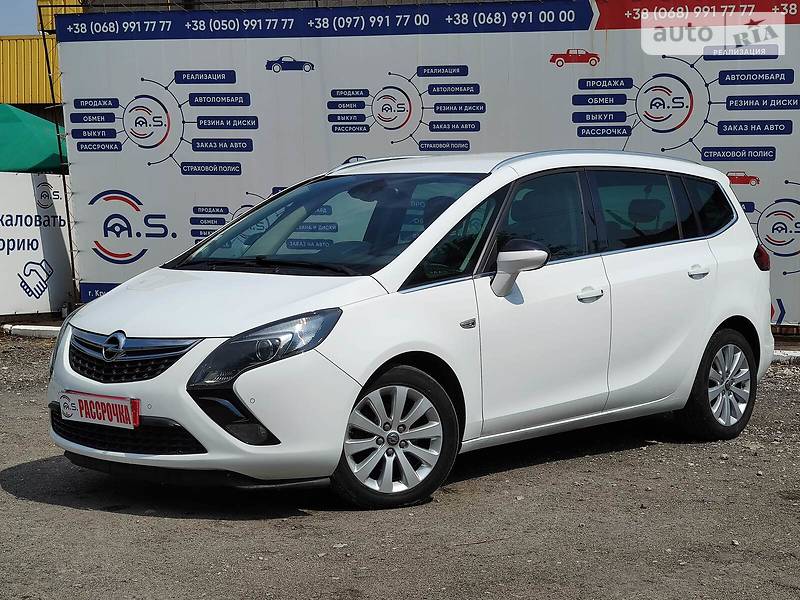 Opel zafira 2015