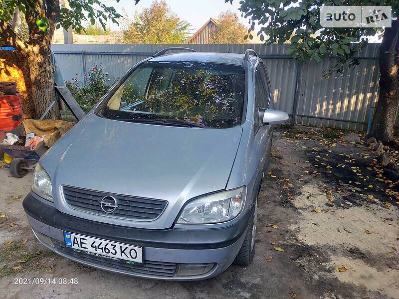 Opel Zafira