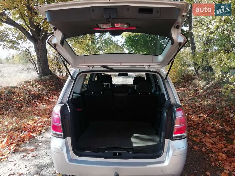 Мінівен Opel Zafira 2007 в Бердичеві