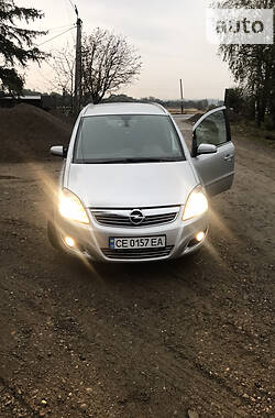 Минивэн Opel Zafira 2008 в Черновцах