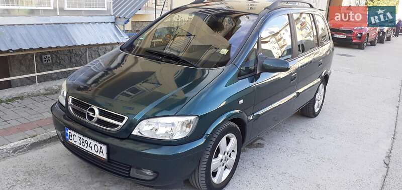 Opel Zafira 2004