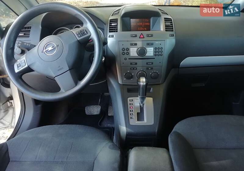 Мінівен Opel Zafira 2007 в Бердичеві