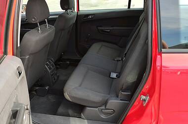 Минивэн Opel Zafira 2006 в 