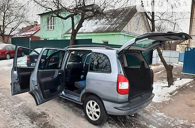 Универсал Opel Zafira 2004 в Полтаве