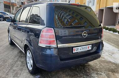 Минивэн Opel Zafira 2007 в Чернигове