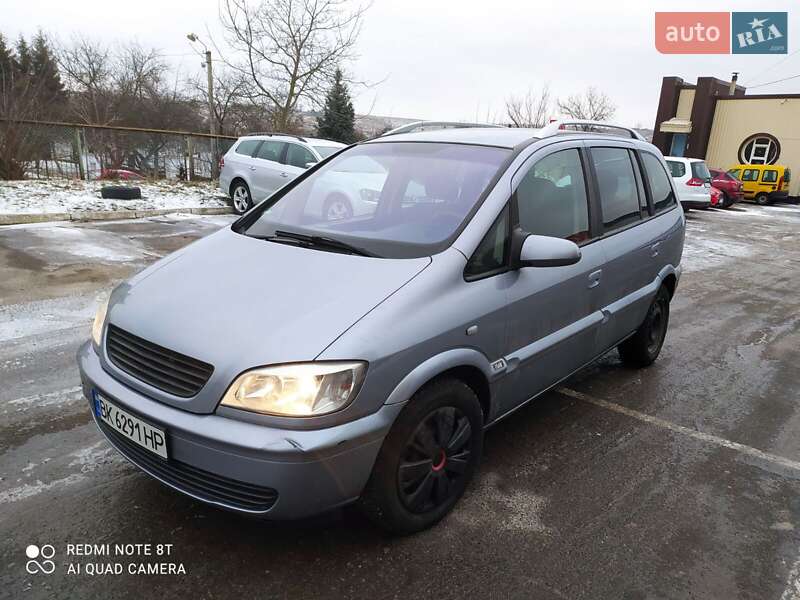 Opel Zafira 2004