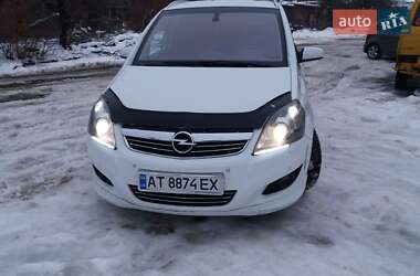 Универсал Opel Zafira 2009 в Калуше