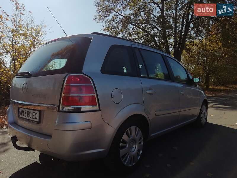Мінівен Opel Zafira 2007 в Бердичеві