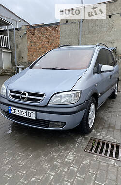 Минивэн Opel Zafira 2002 в Черновцах