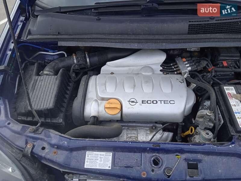 Мінівен Opel Zafira 2003 в Вінниці