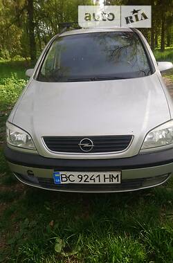 Минивэн Opel Zafira 2001 в Зборове