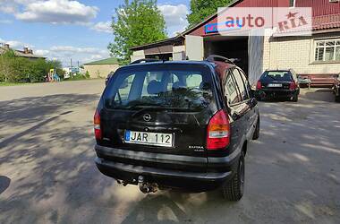 Универсал Opel Zafira 2002 в Жмеринке