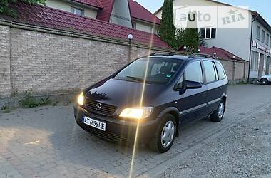Минивэн Opel Zafira 2000 в Надворной