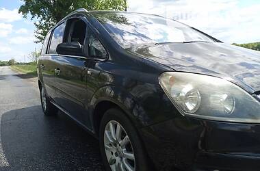 Минивэн Opel Zafira 2006 в Прилуках