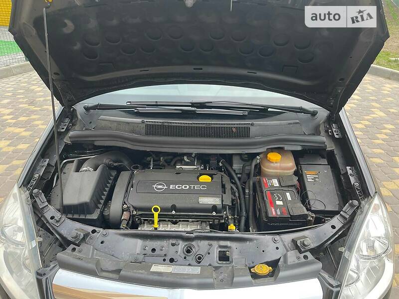 Минивэн Opel Zafira 2008 в Виннице