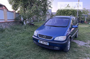 Мінівен Opel Zafira 2002 в Вінниці