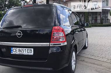 Минивэн Opel Zafira 2011 в Вижнице