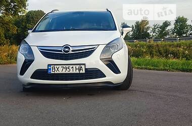 Минивэн Opel Zafira 2013 в Хмельницком