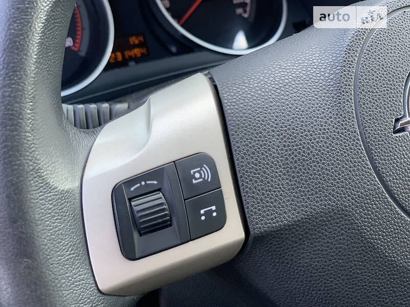 Мінівен Opel Zafira 2009 в Стрию