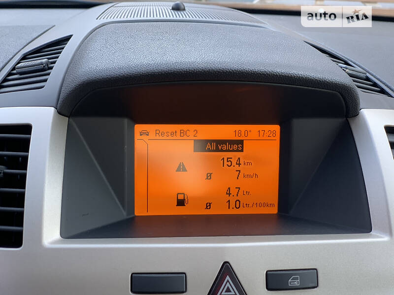 Мінівен Opel Zafira 2009 в Стрию