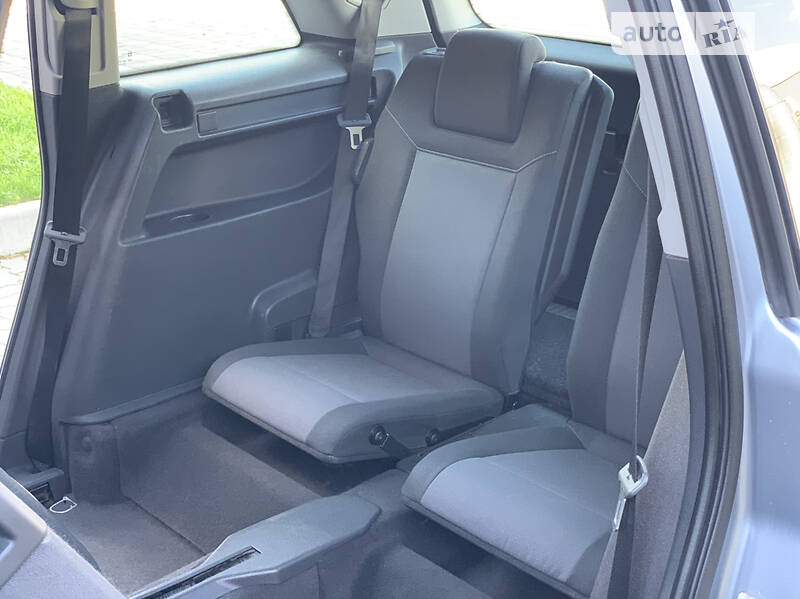 Мінівен Opel Zafira 2009 в Стрию