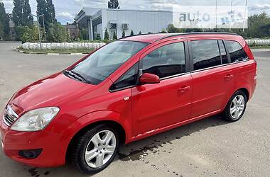 Минивэн Opel Zafira 2008 в Сумах