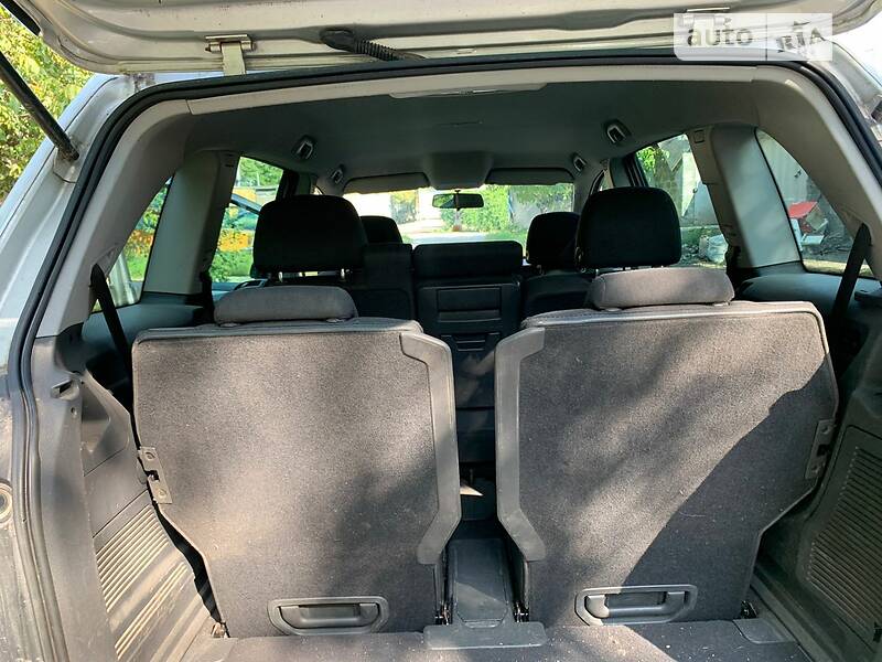 Универсал Opel Zafira 2005 в Запорожье
