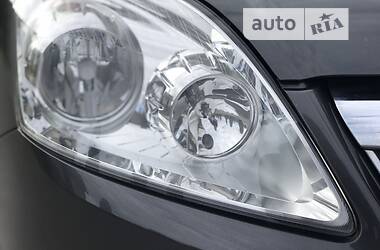 Минивэн Opel Zafira 2011 в 
