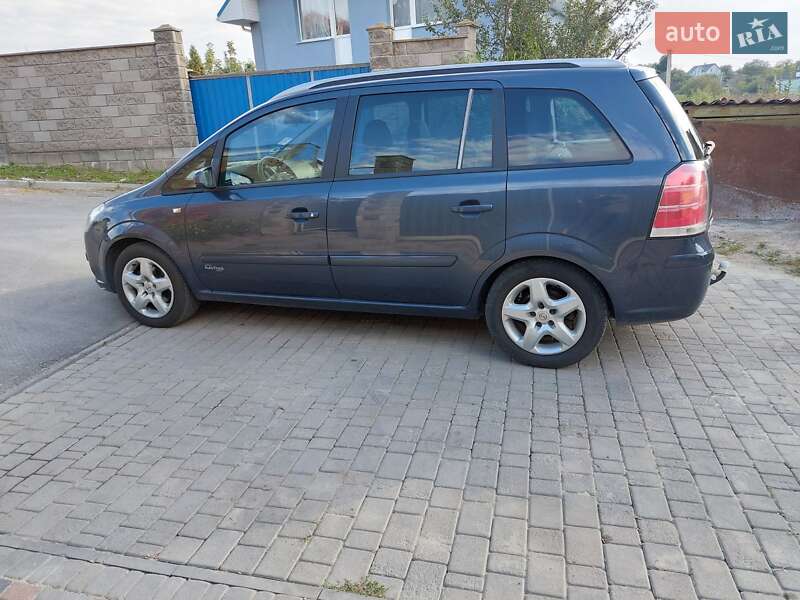 Мінівен Opel Zafira 2006 в Рівному фото 9 Мінівен Opel Zafira 2006 в Рівному