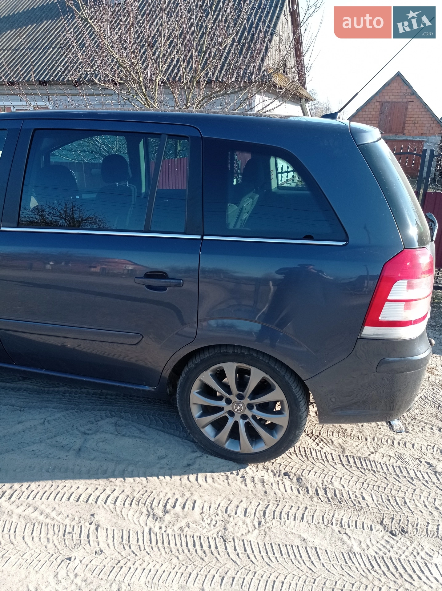 2010 Opel Zafira - мініатюра 15