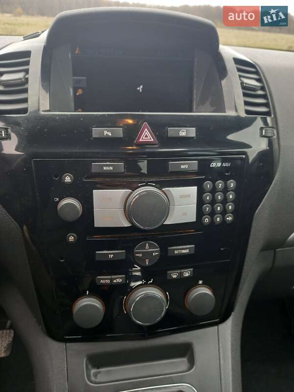 Мінівен Opel Zafira 2011 в Моршині