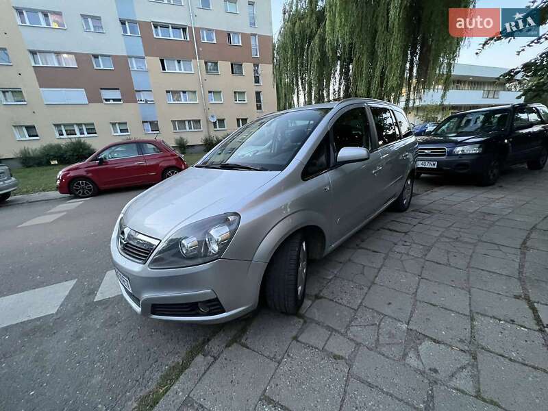 Минивэн Opel Zafira 2007 в Ровно фото 5 Минивэн Opel Zafira 2007 в Ровно