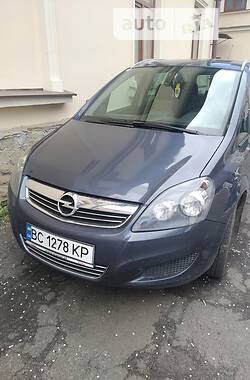 Минивэн Opel Zafira 2010 в Николаеве