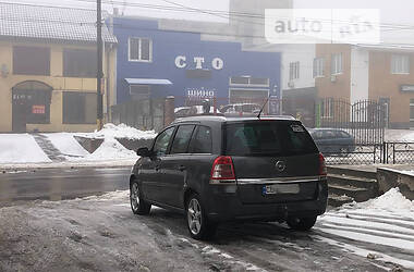 Минивэн Opel Zafira 2011 в Чернигове