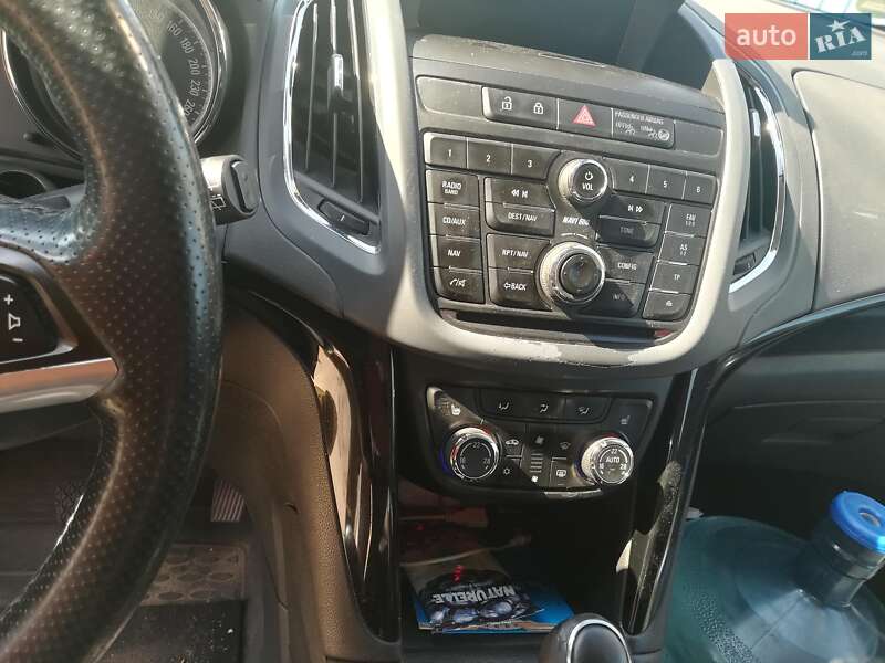 Микровэн Opel Zafira 2013 в Калуше